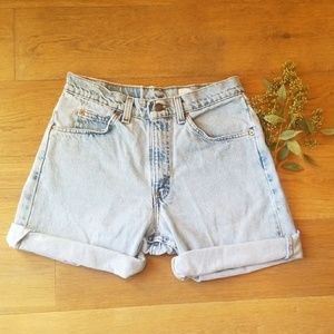 Levi's 550 shorts